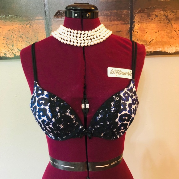 VICTORIA SECRET Very Sexy Push-up 32C - Picture 1 of 7